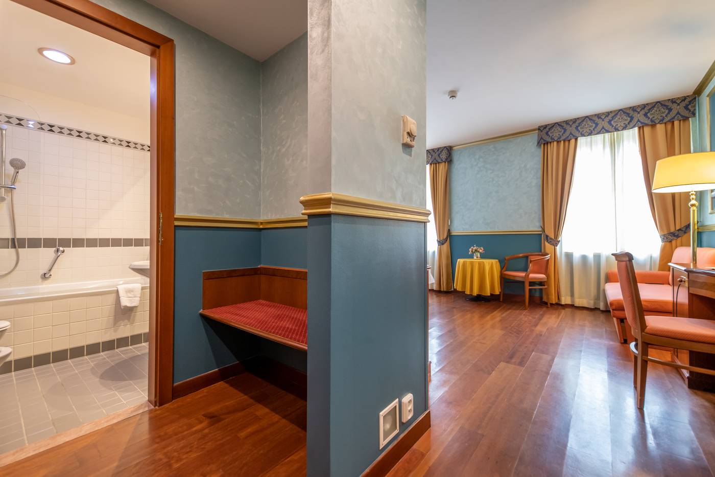 Hotel-Kinsky-Fountain-Room-36