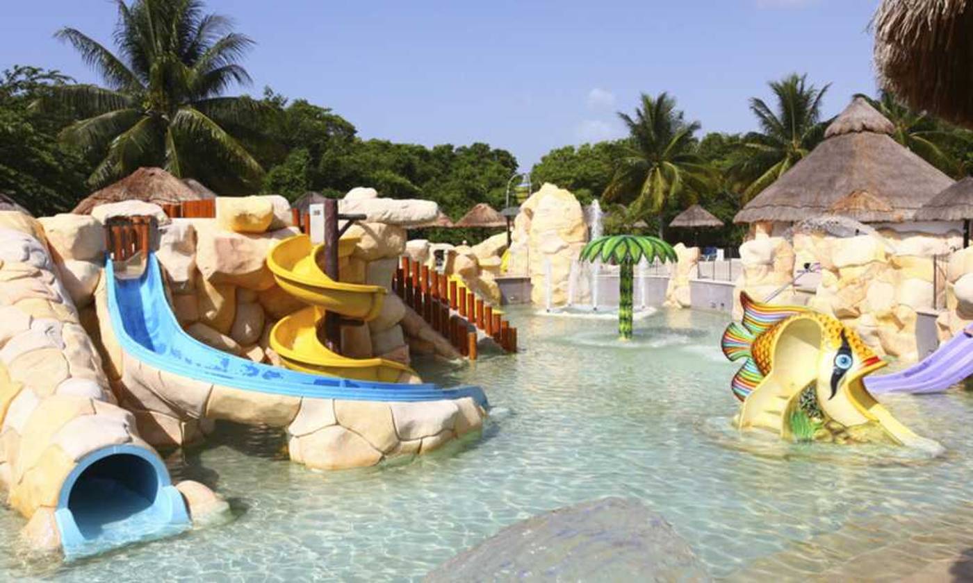 Sandos Caracol Eco Resort