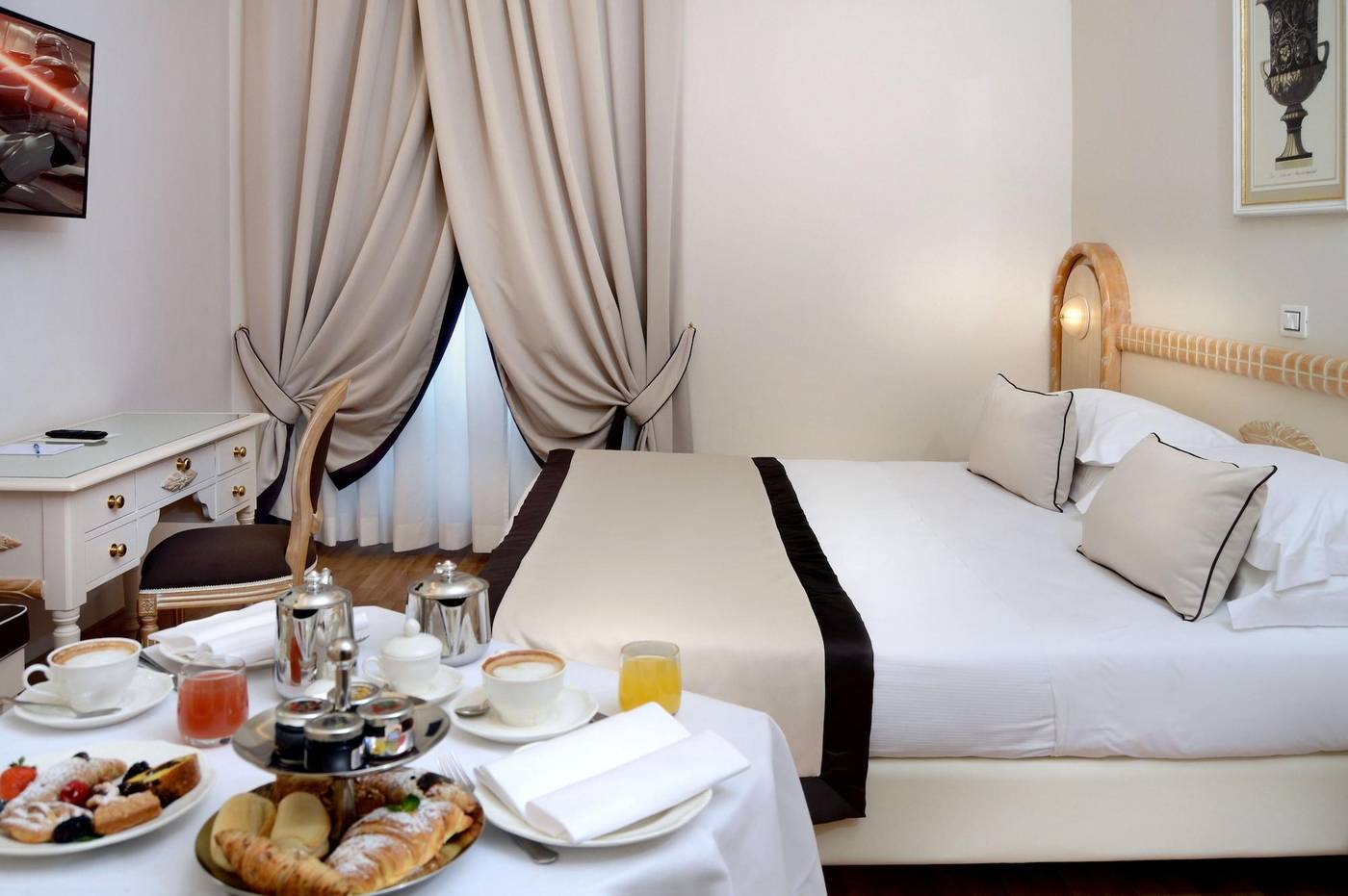 Grand-Hotel-Vittoria-Room-25