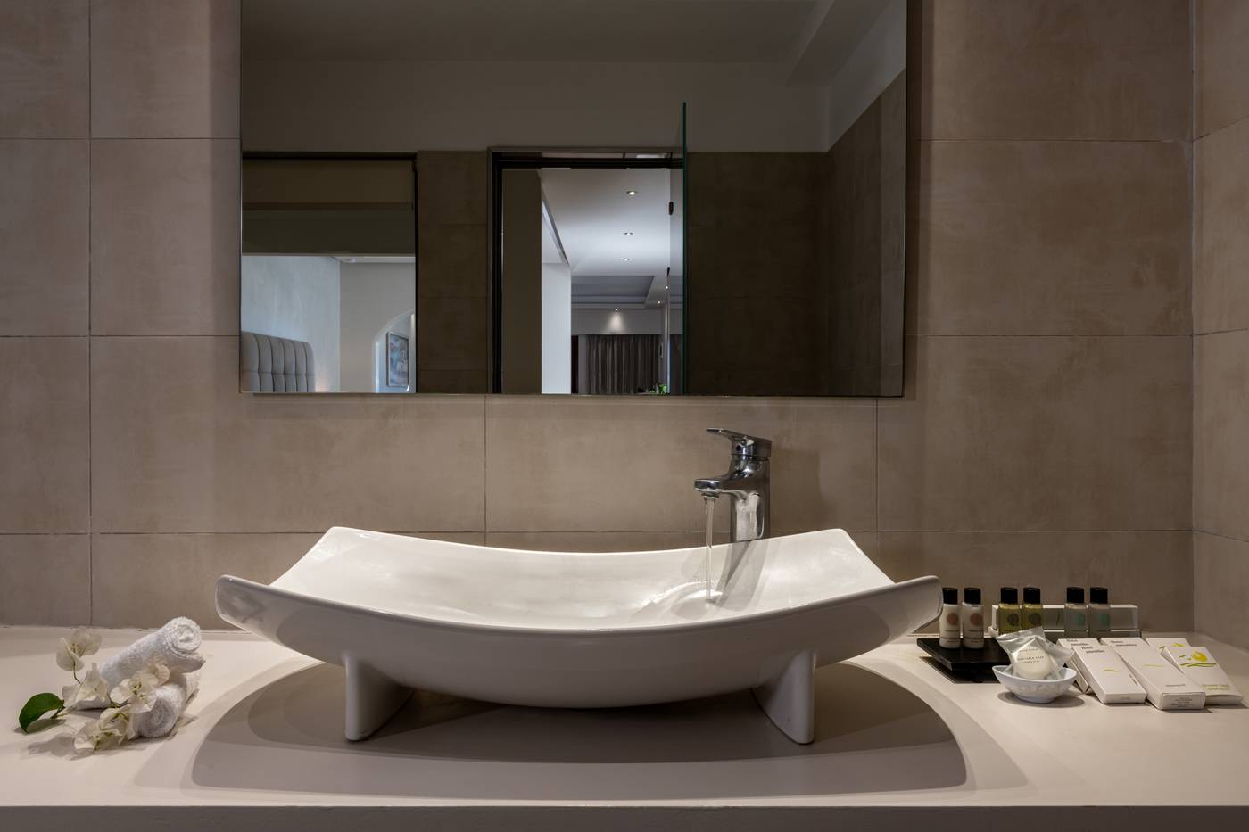 Splendour-Resort-Room-45