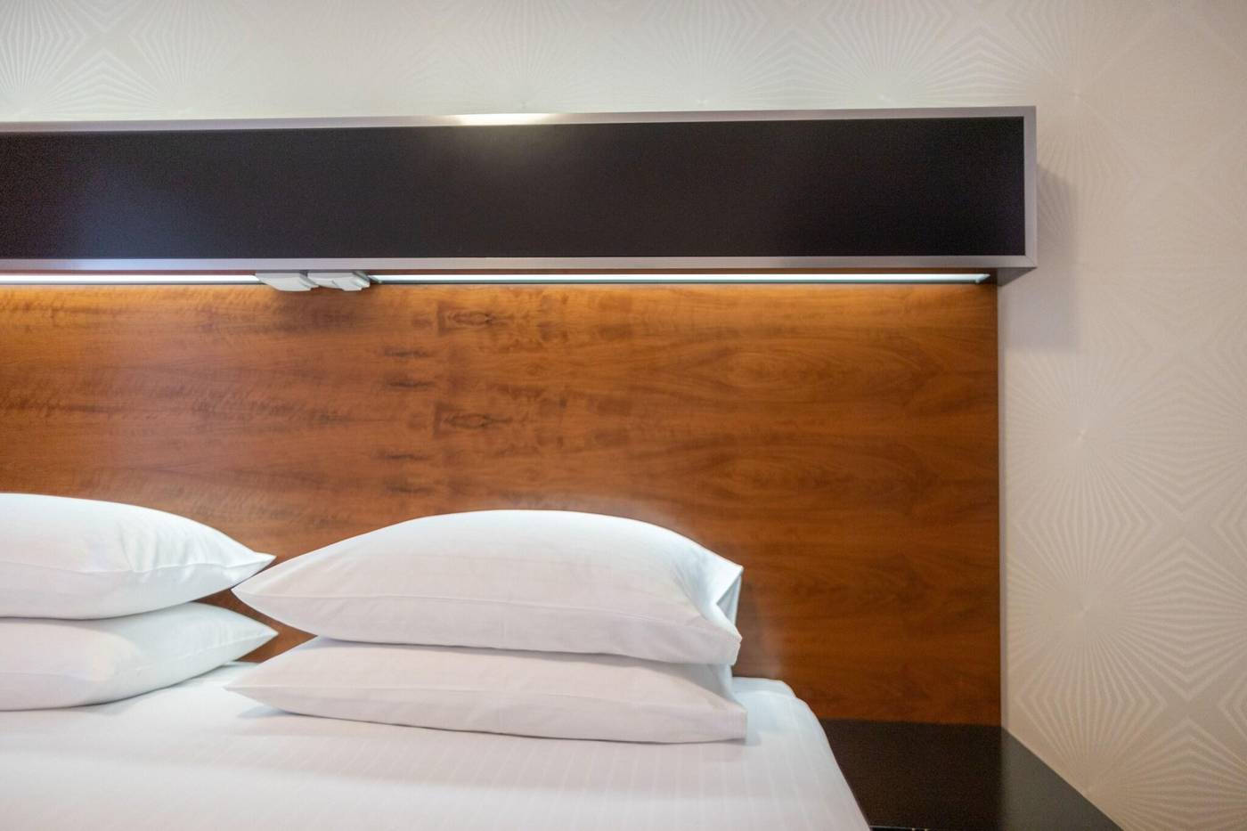 Grand-Majestic-Plaza-Hotel-Room-41