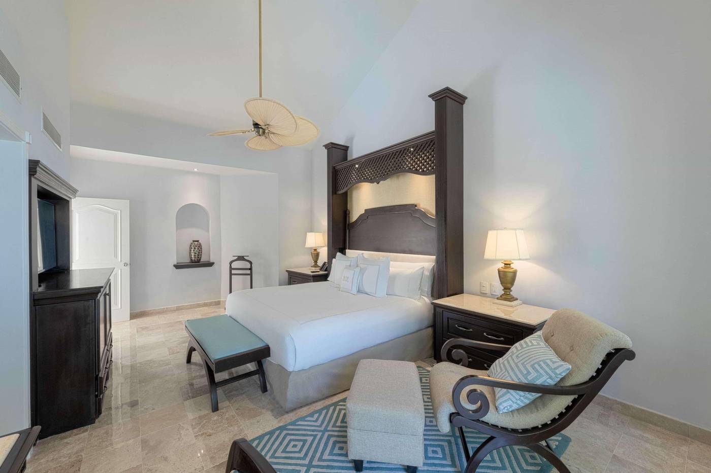 Royal-Hideaway-Playacar-All-Inclusive-Room-32