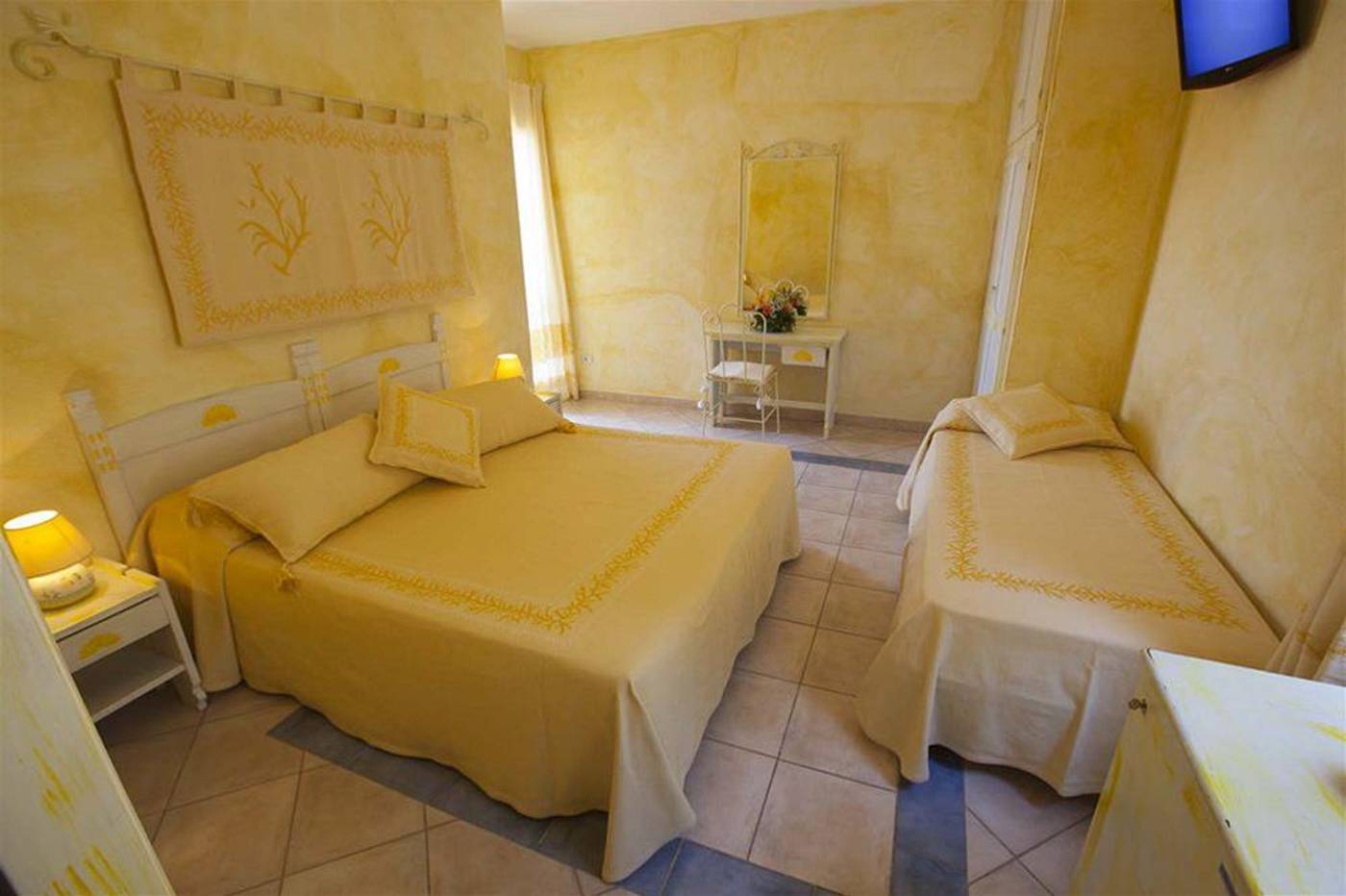 Hotel-Shardana-Room-13