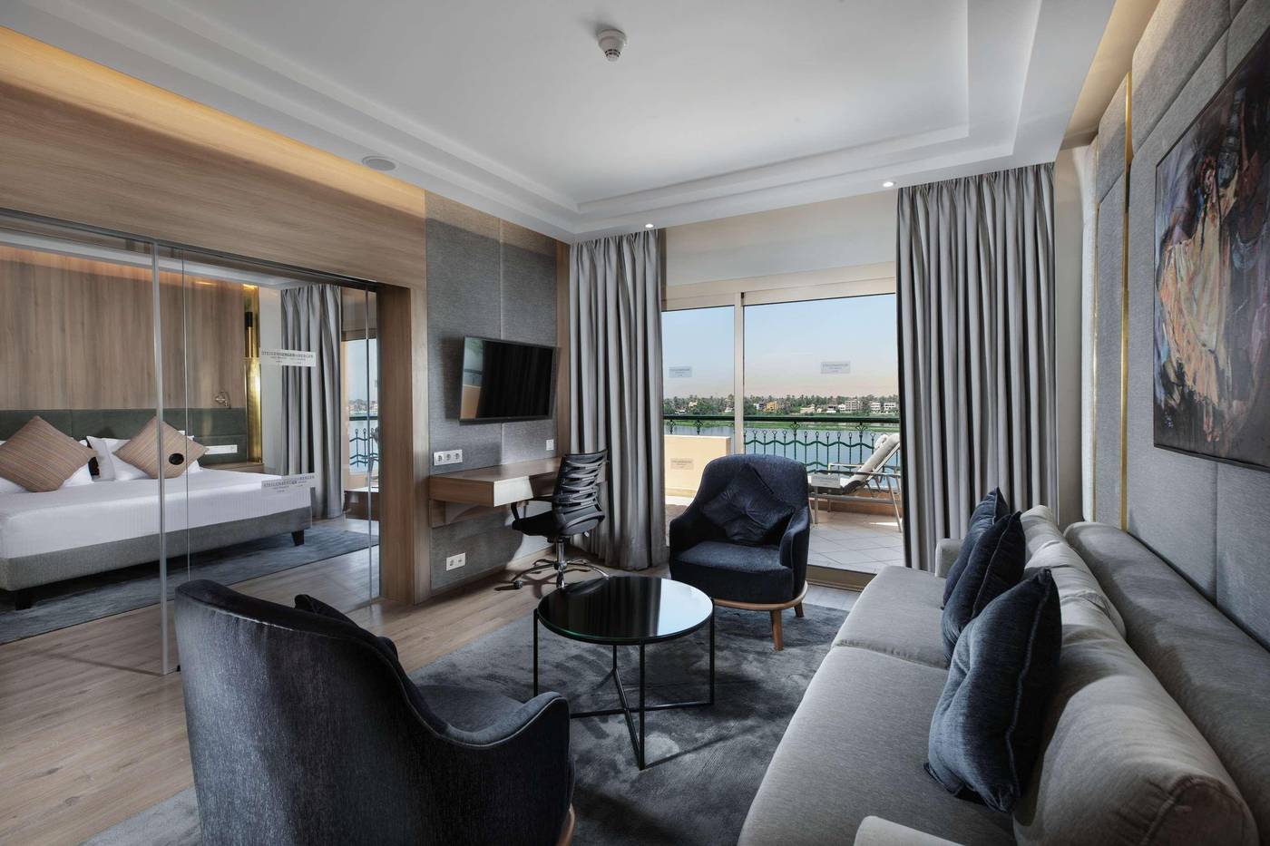 Steigenberger-Nile-Palace-Luxor-Room-31