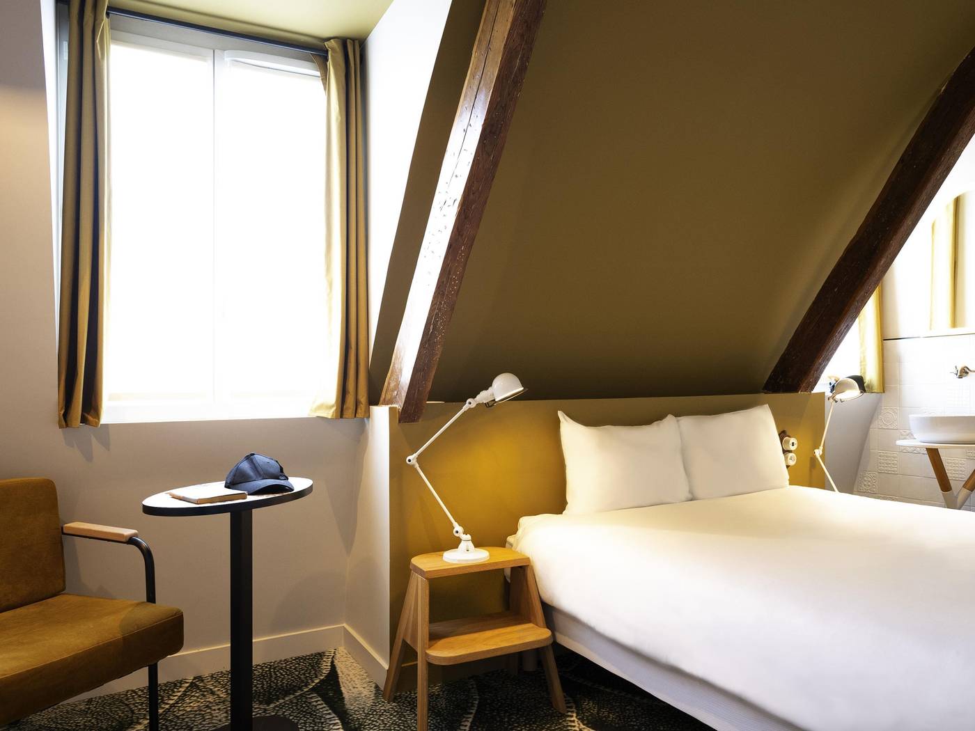 ibis-Styles-Paris-Gare-de-Lyon-TGV-Room-20