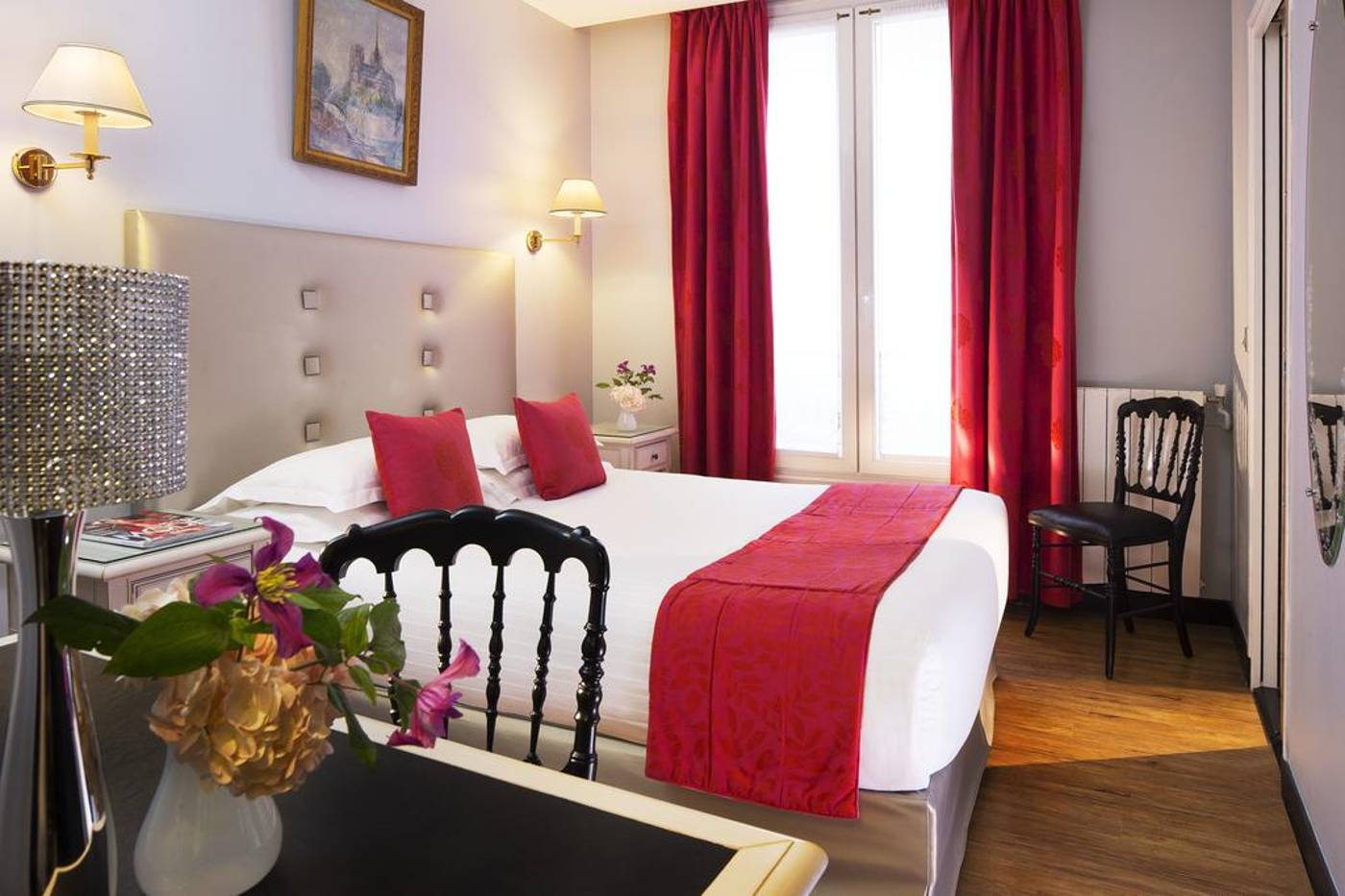Hotel-Plaza-Elysees-Room-11