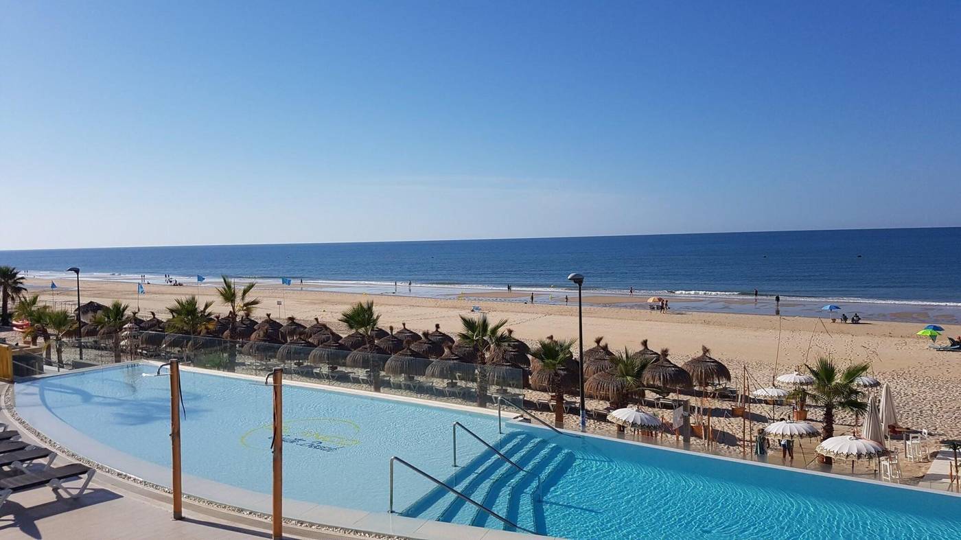 Onhotels-Ocean-Front-Beach-71