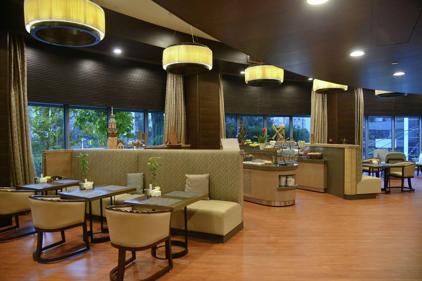 Hilton-Istanbul-Kozyatagi-General-view-19