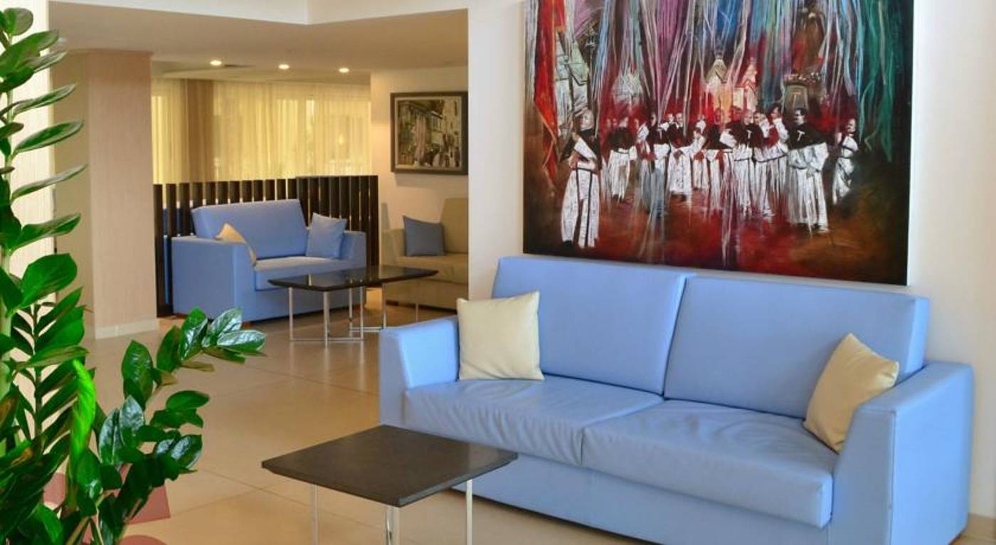 Qawra-Palace-Resort---Spa-Lobby-27