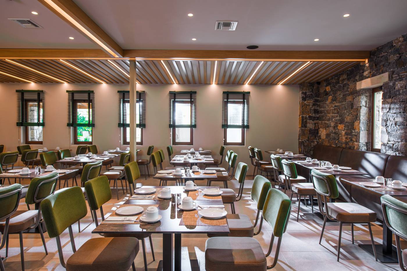 Petousis-Hotel-Crete-Restaurant-50
