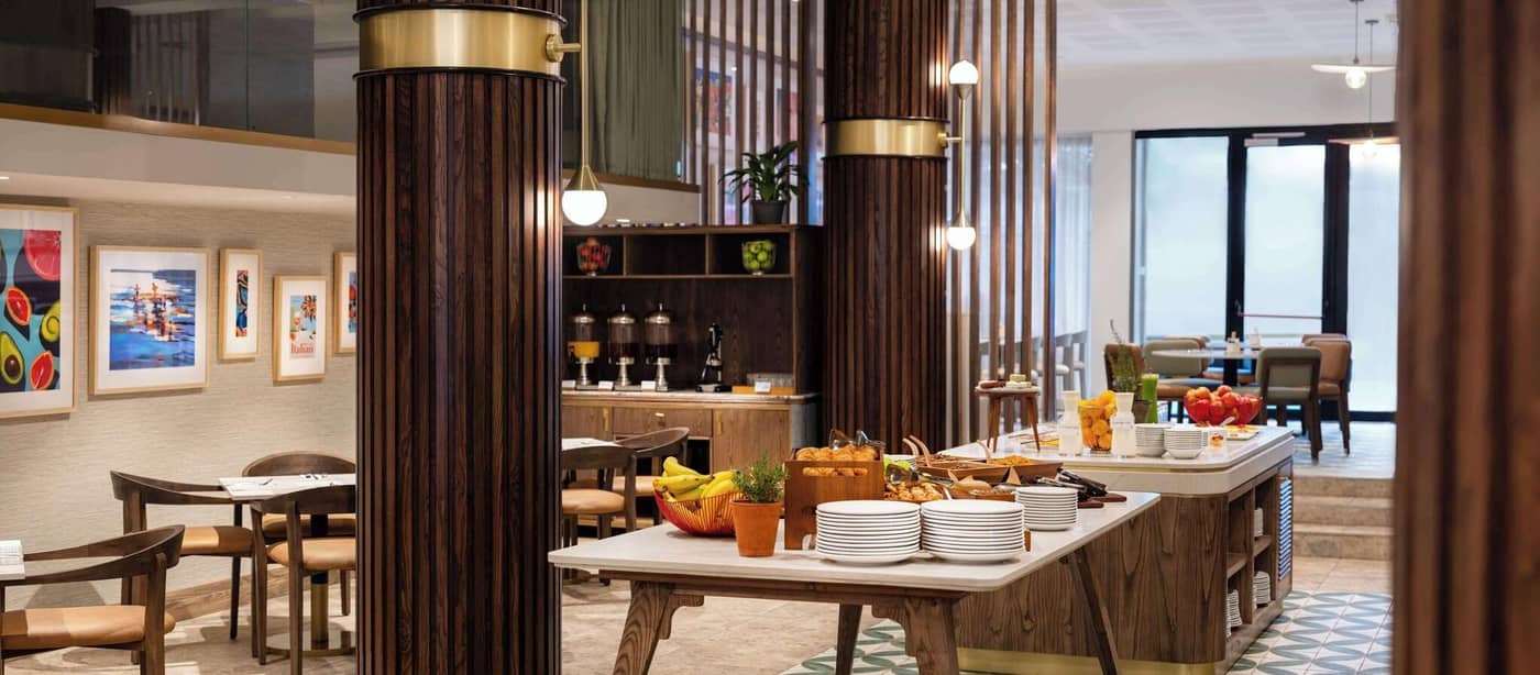 Park-Inn-by-Radisson-Cape-Town-Foreshore-Restaurant-23