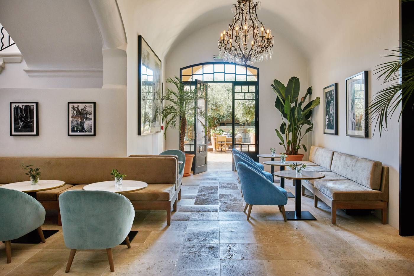 Can-Faustino-Lobby-58