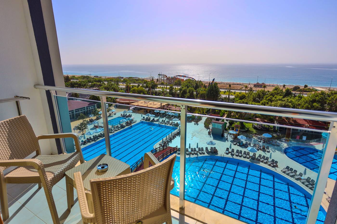 Casa Fora Beach Resort