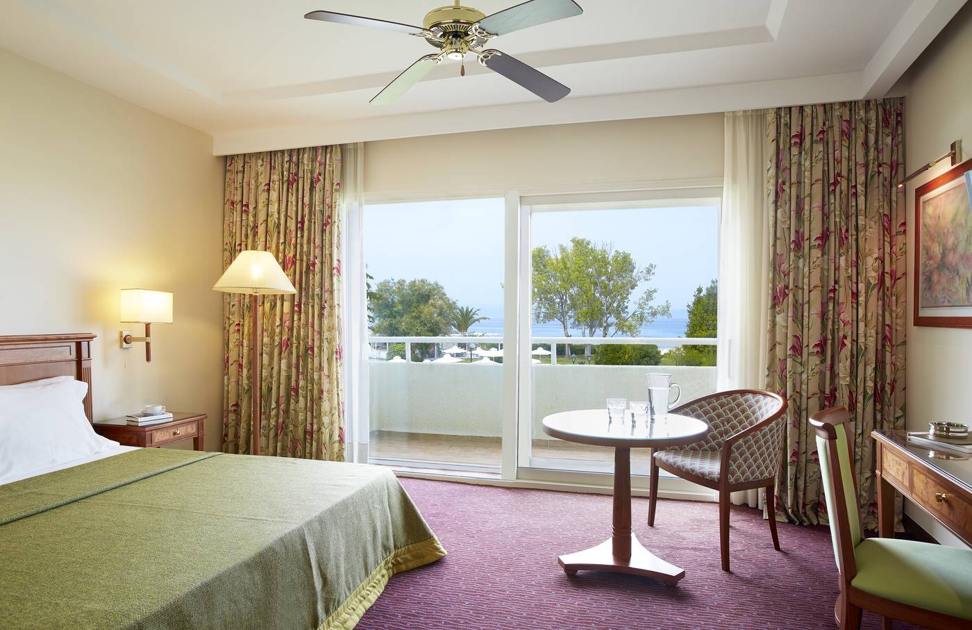 Theophano-Imperial-Palace-Room-26