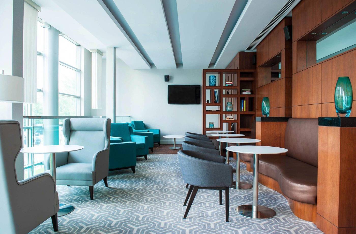 Hilton-Warsaw-City-Restaurant-15