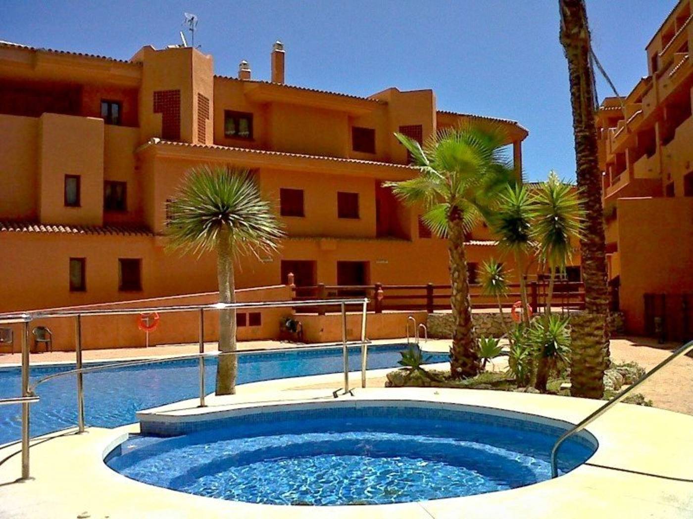 Royal-Suites-Marbella-Pool-9