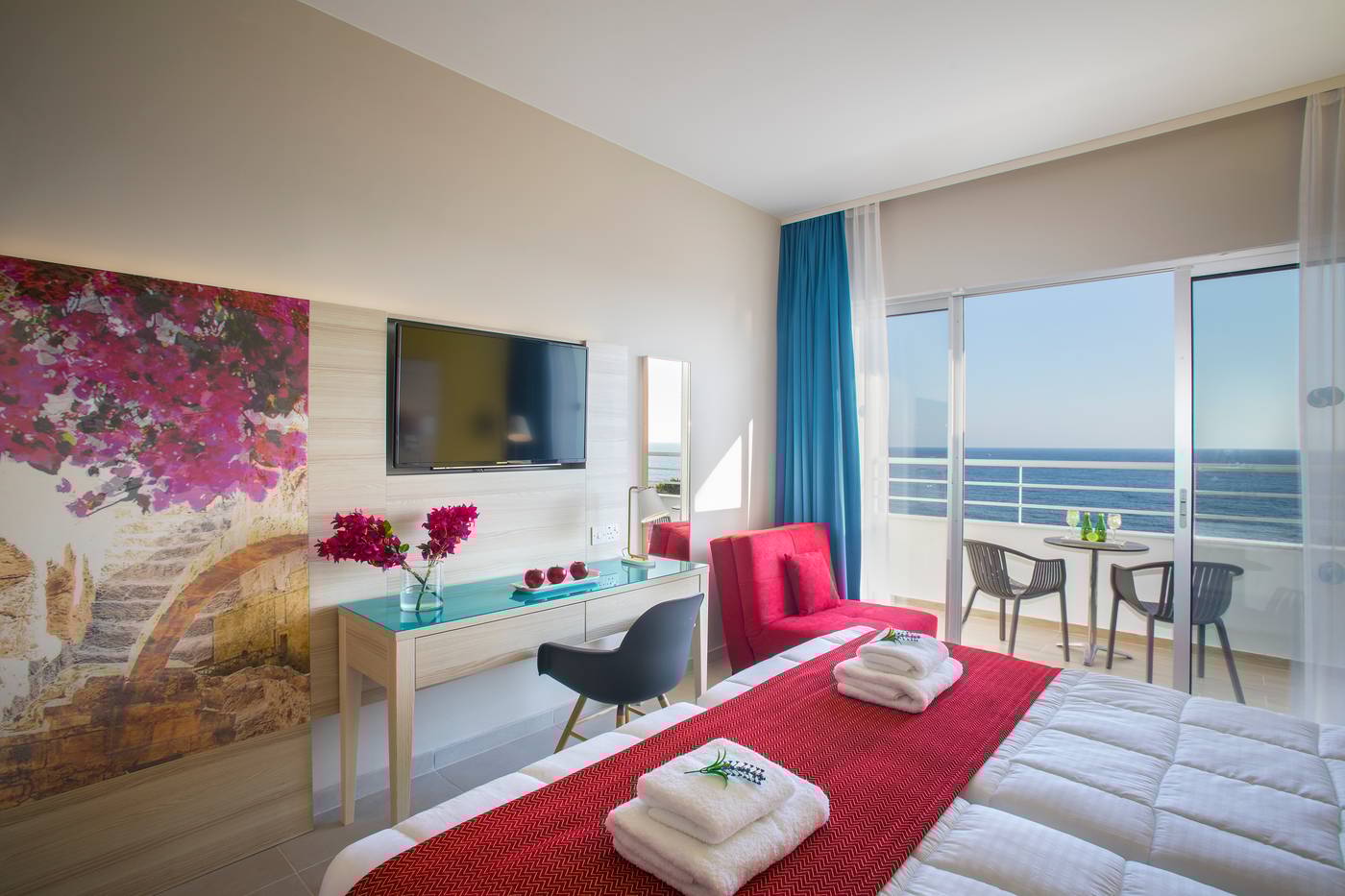 Leonardo-Cypria-Bay-Room-26