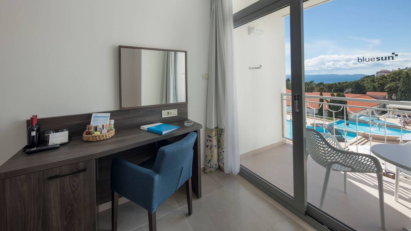 Bluesun-Hotel-Alga-Room-42