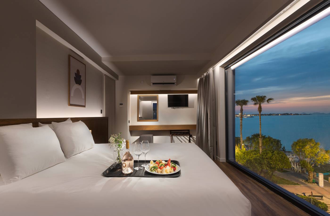 Kos-Hotel-Junior-Suites-Room-33