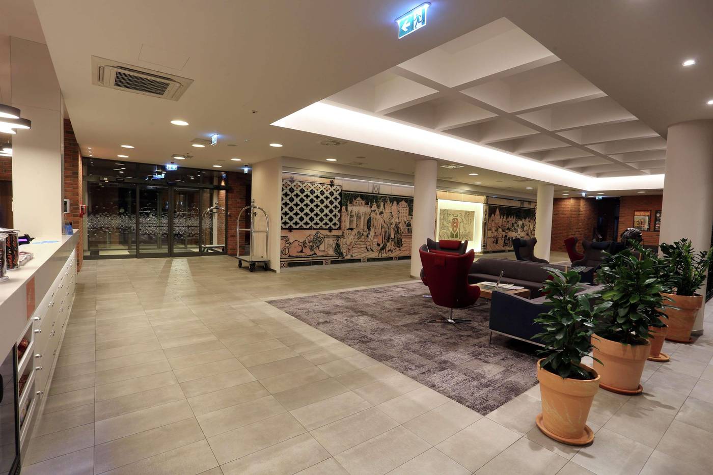 Hampton by Hilton Gdansk Old Town - Poland - GDANSK - Lobby - 9
