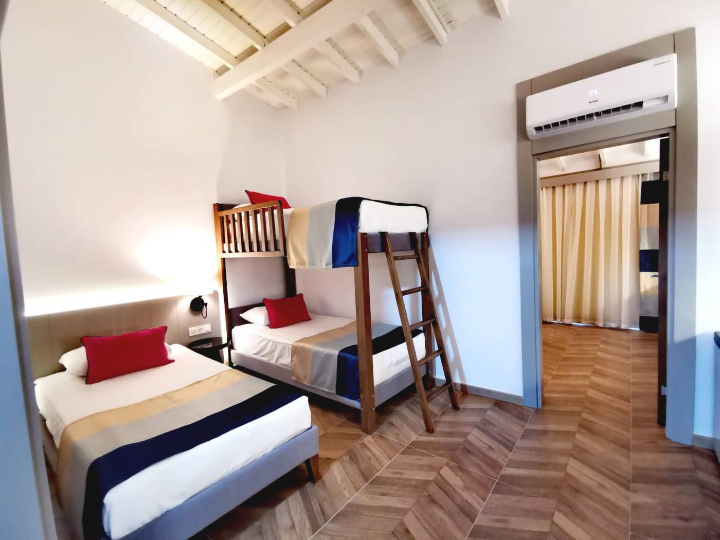 Crystal-Flora-Beach-Resort-Room-34