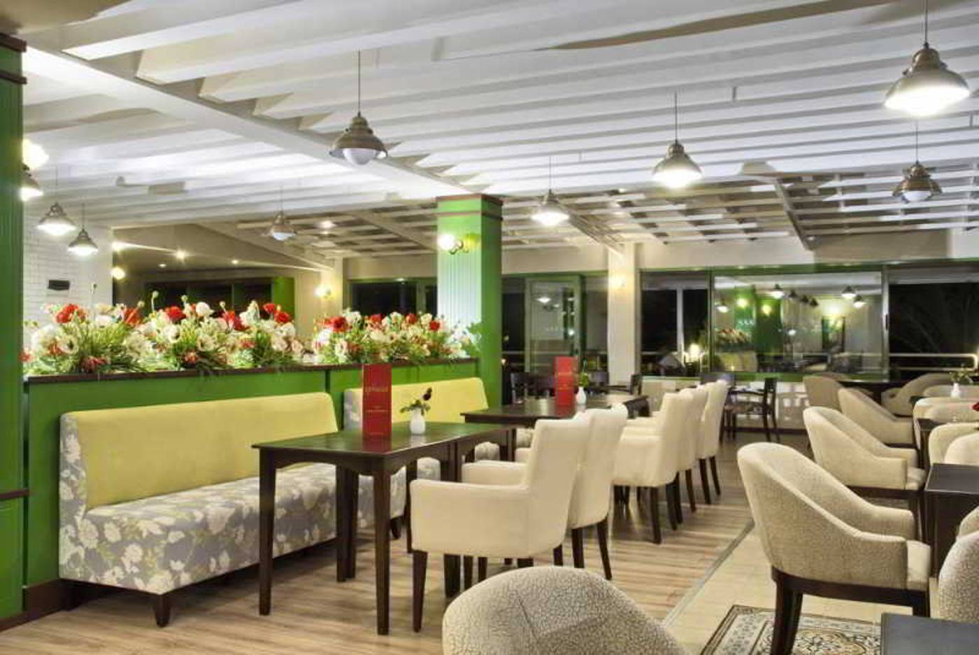 Ephesia-Holiday-Beach-Club-Lobby-36