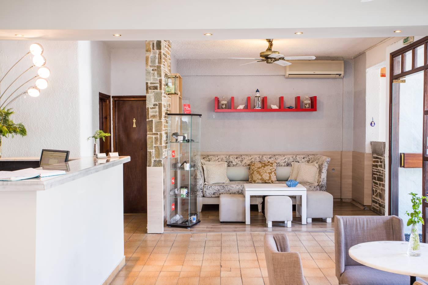 Potidea-Golden-Beach-Lobby-23