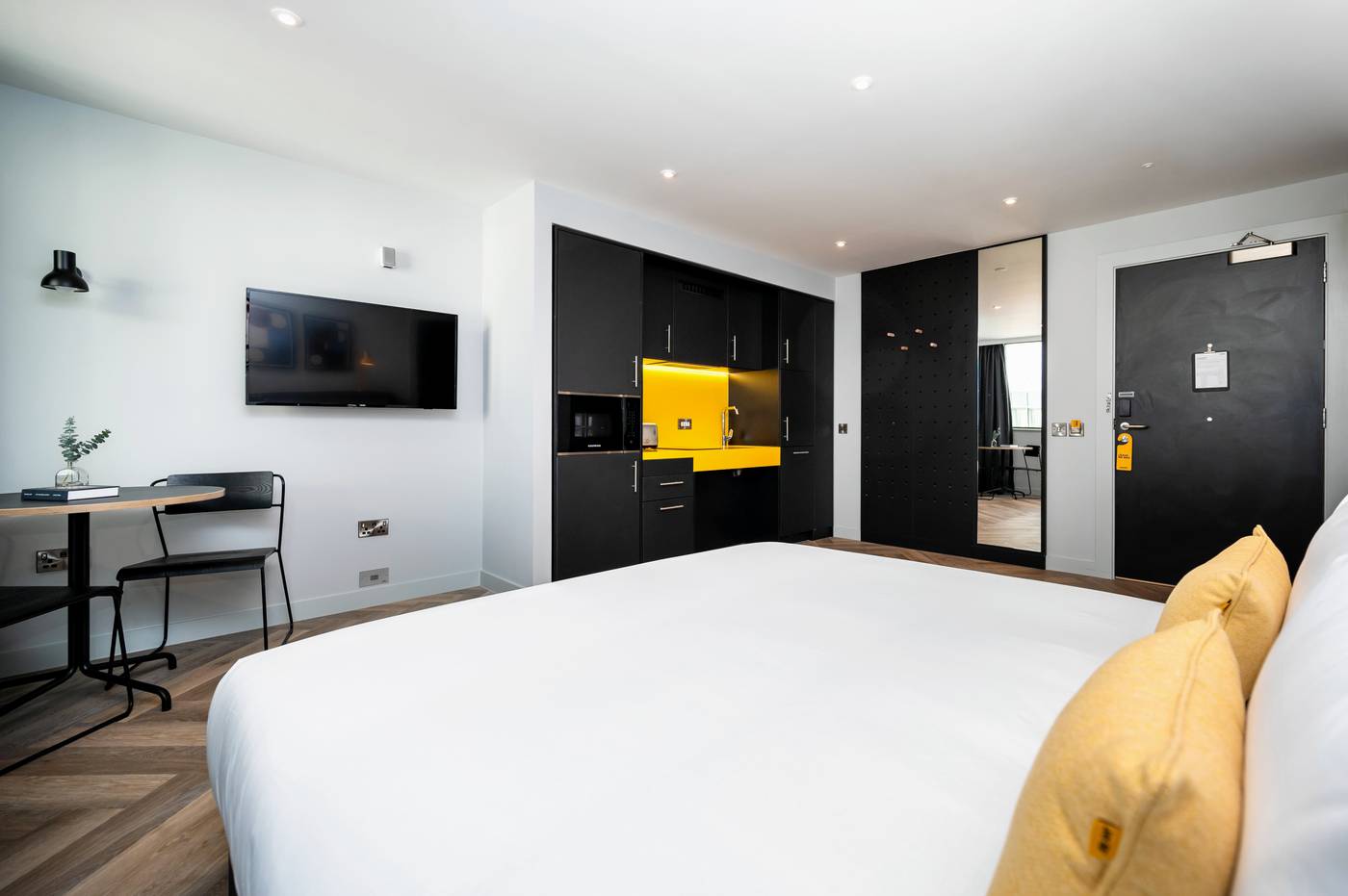 Staycity-Aparthotels-City-Quay-Room-31