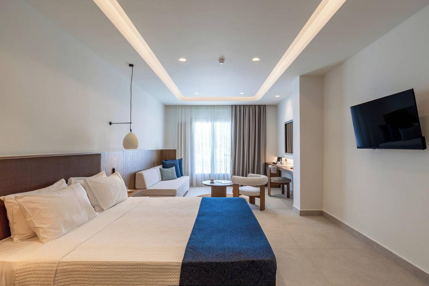 Aegean-Plaza-Room-16