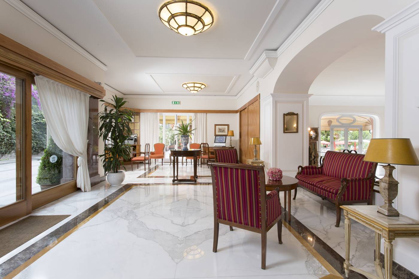 Grand-Hotel-Ambasciatori-Lobby-64