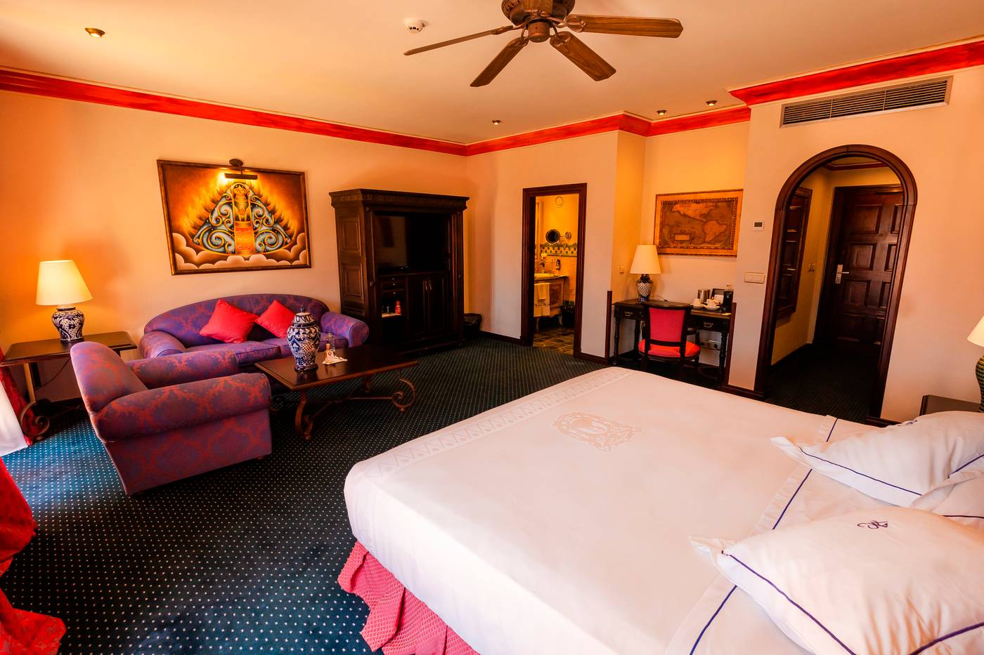 Europe-Villa-Cortes-Room-35