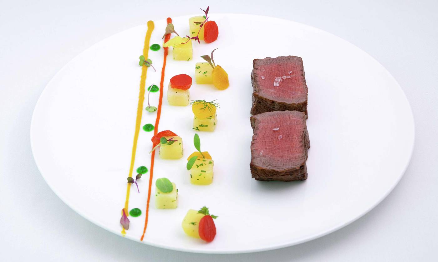 Waldorf-Astoria-Dubai-Palm-Jumeirah-Restaurant-55