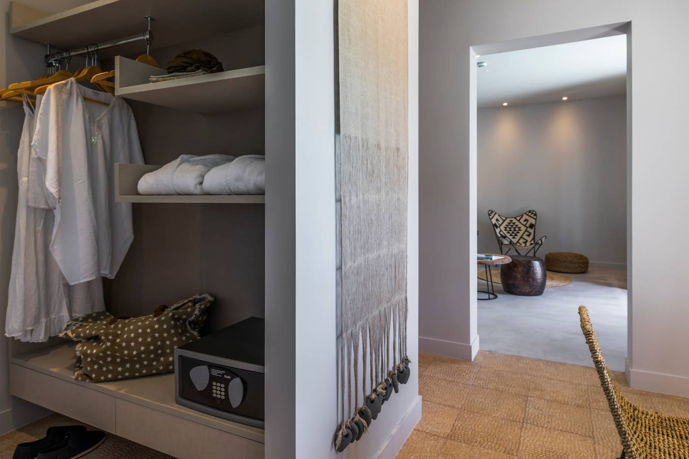 Minos-Beach-Art-Hotel-Room-38