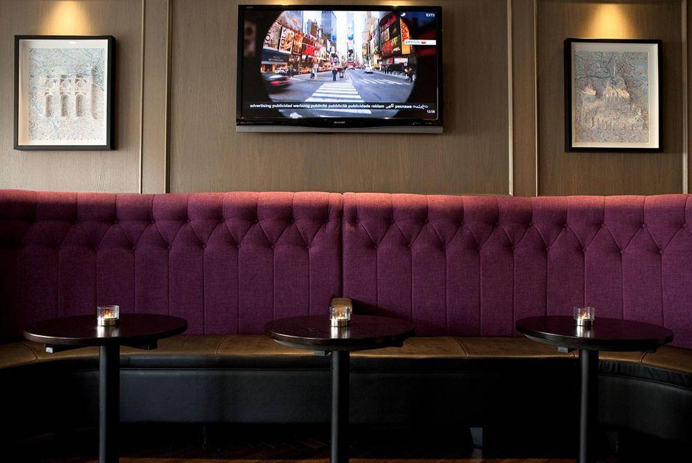 Leonardo-Hotel-Dublin-Christchurch---Jurys-Inn-Lobby-9