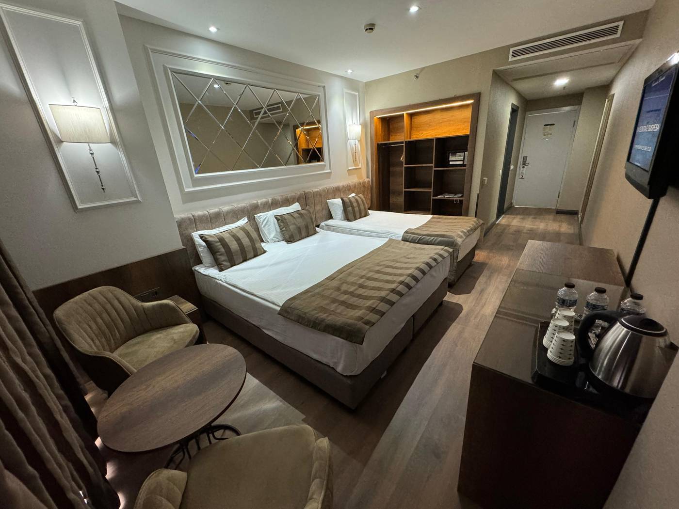 The-Beyaz-Saray-Hotel-Room-21