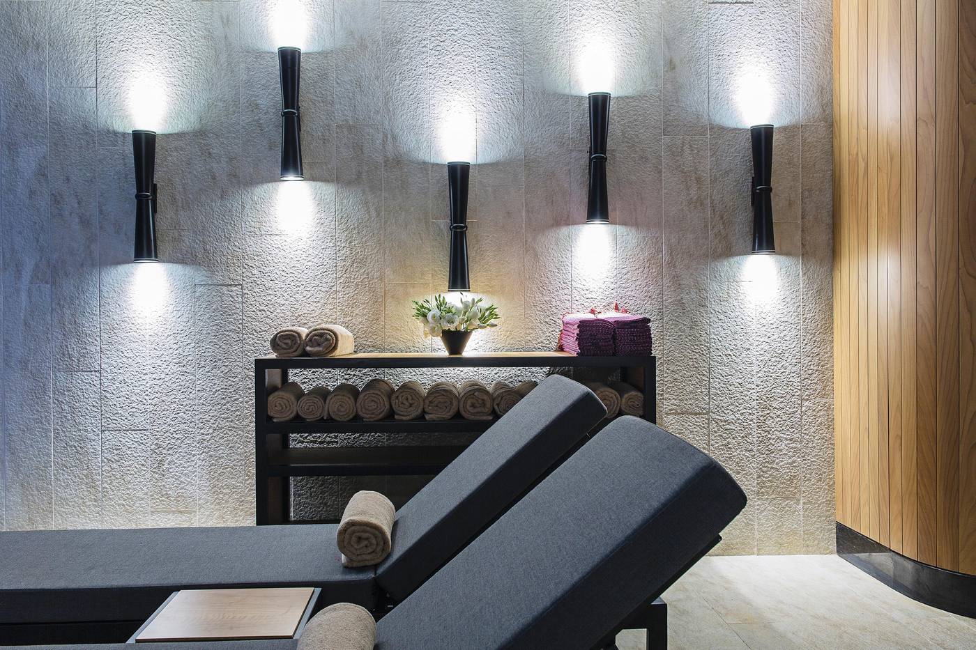 Arts-Hotel-Istanbul-Pool-53