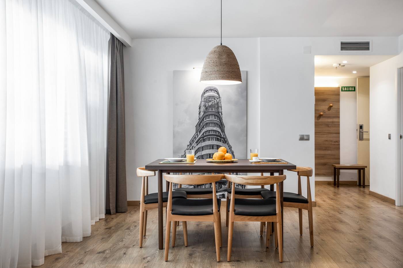 Aptos-Eurobuilding-2-Room-34