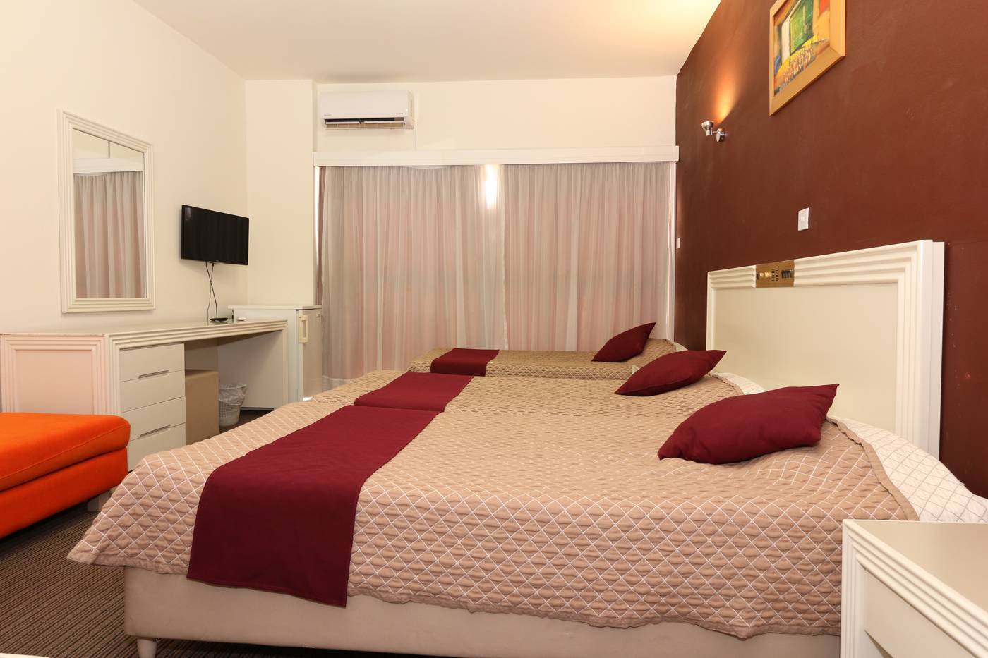 Kings-Room-25