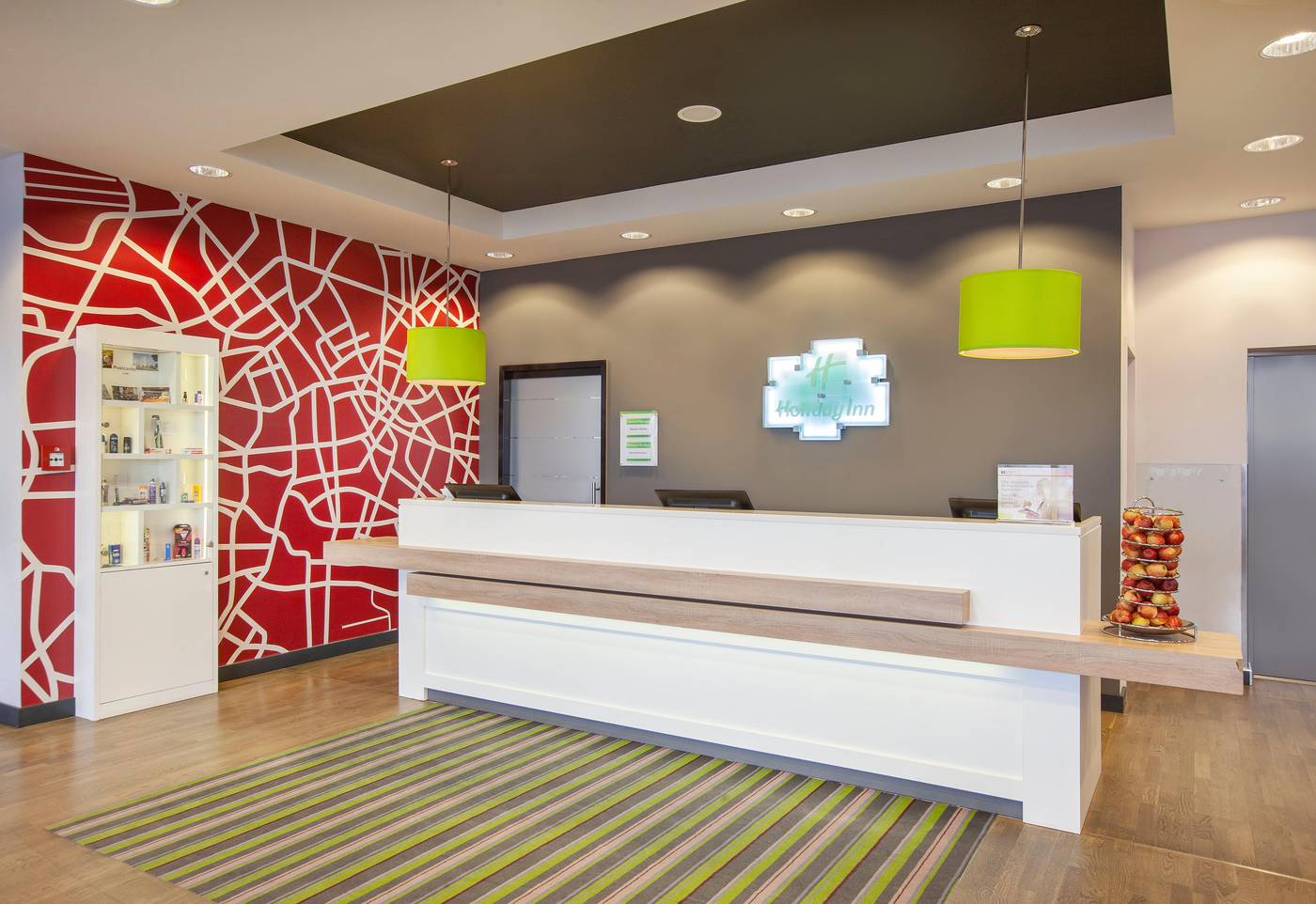 Holiday-Inn-Berlin-City-East-Side-Lobby-5