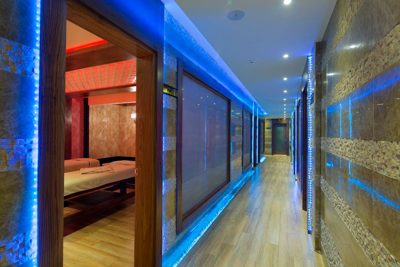 Villa Sunflower Hotel