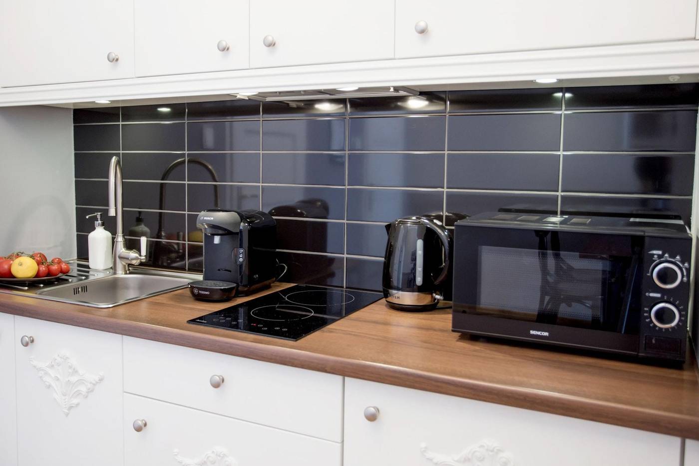 Scharffenberg-Apartments-Main-Square-Room-11