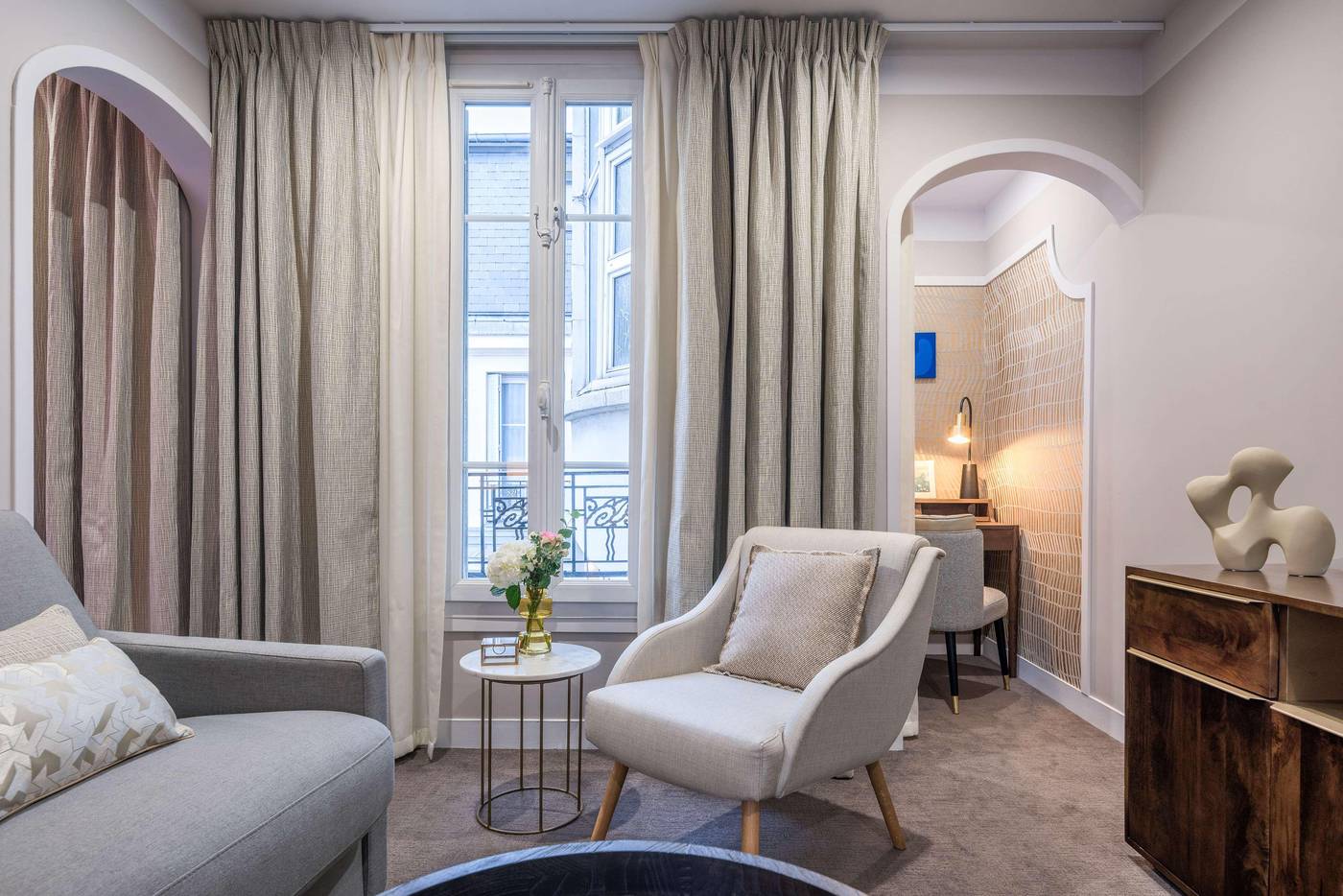 Hotel-Camille-Paris-Gare-De-Lyon-Tapestry-Collection-By-Hilton-Room-41