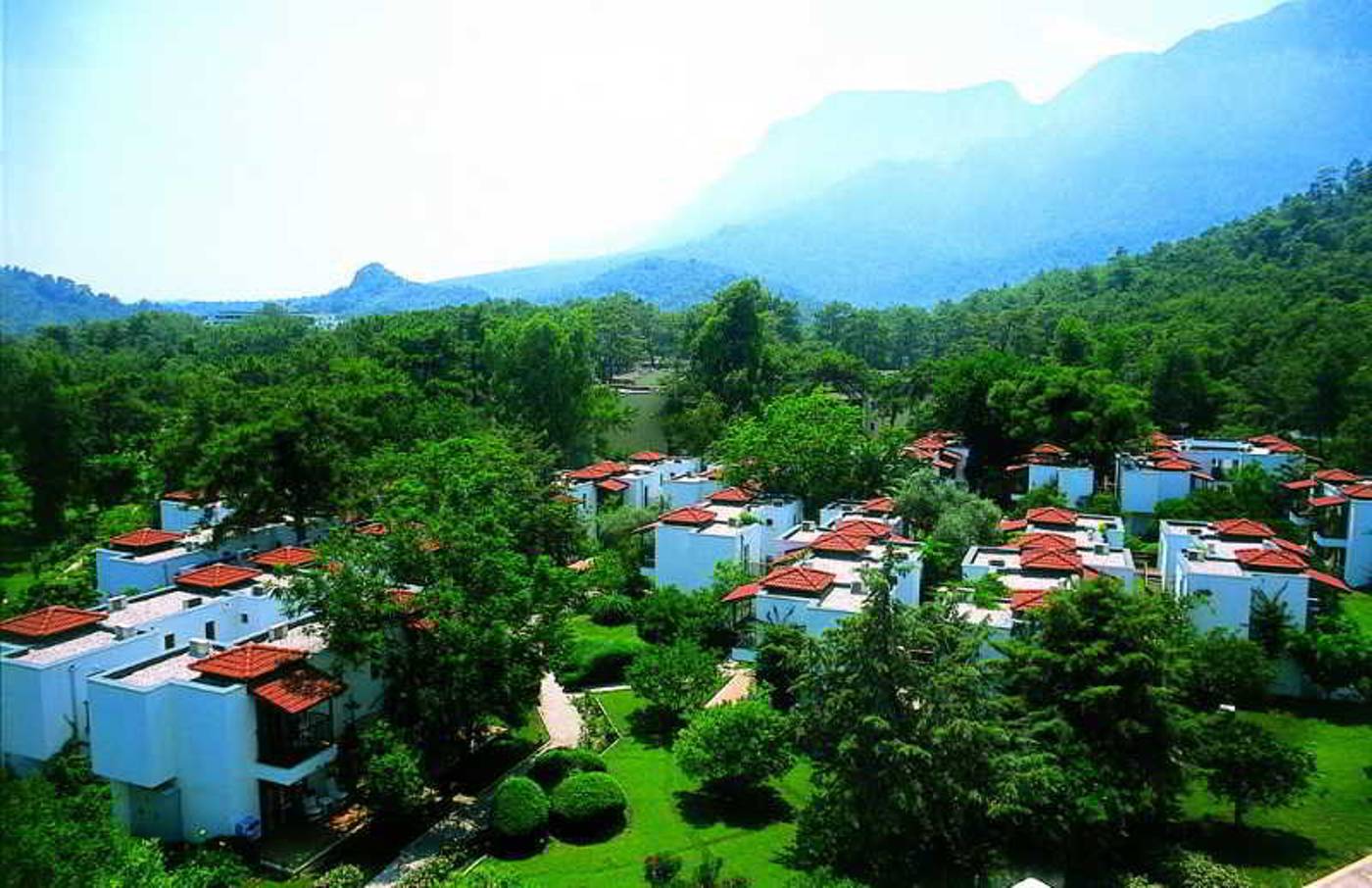 Majesty-Club-La-Mer-Art-General-view-8