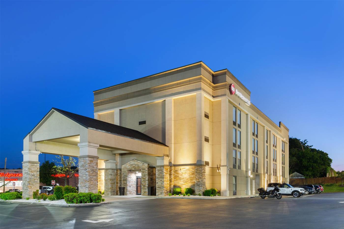 Best Western Plus Belle Meade Inn & Suites-United States-Nashville-General view-4