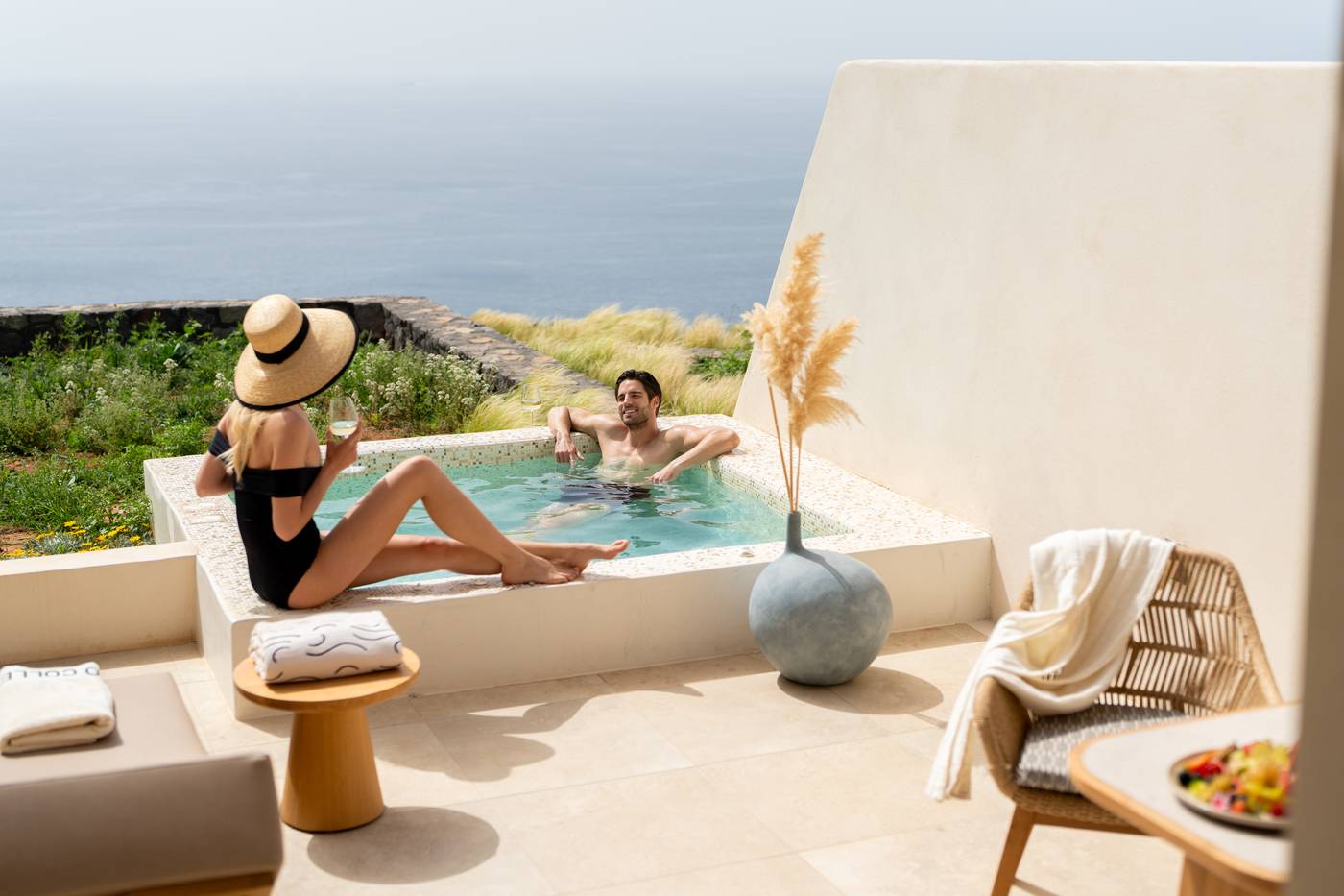 Santo Mine Oia Suites