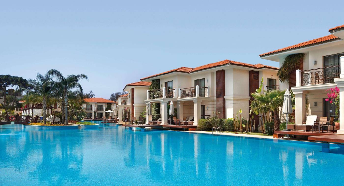 Ela-Excellence-Resort-Belek-Pool-7