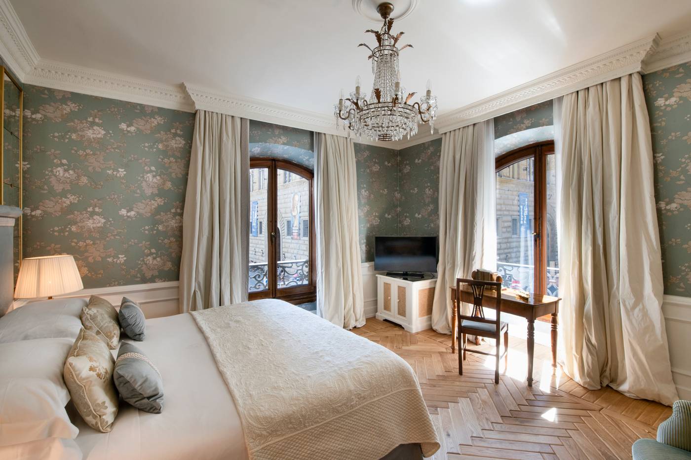 Helvetia---Bristol-Firenze---Starhotels-Collezione-Room-33