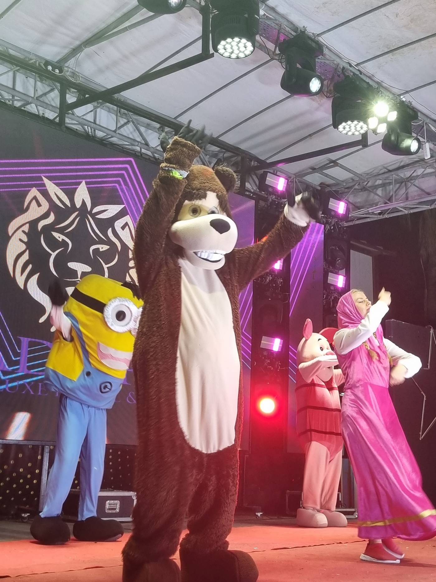 Jadore-Deluxe-Hotel---Spa-Sports-and-Entertainment-70