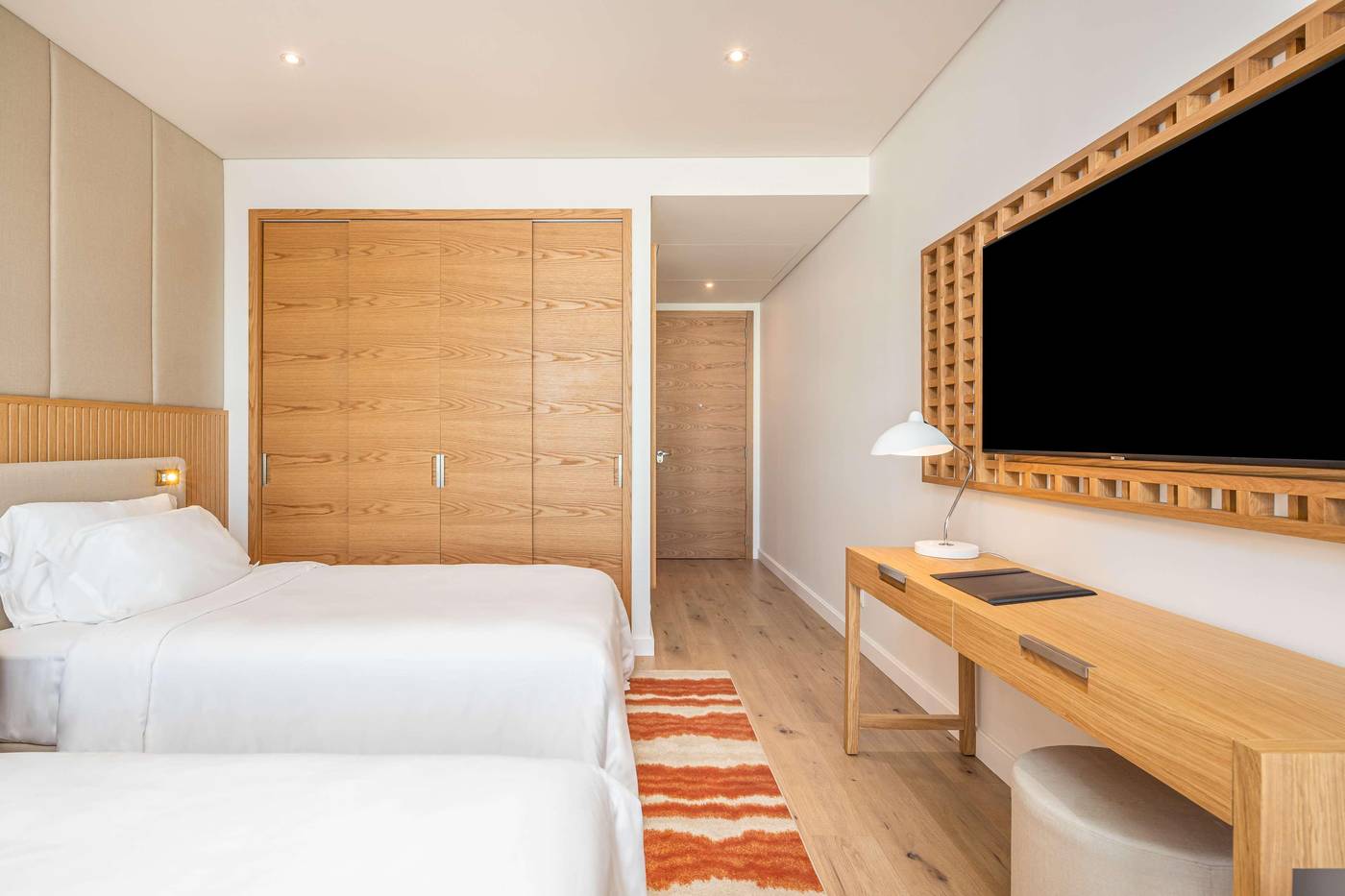 Hyatt-Regency-Lisbon-Room-40