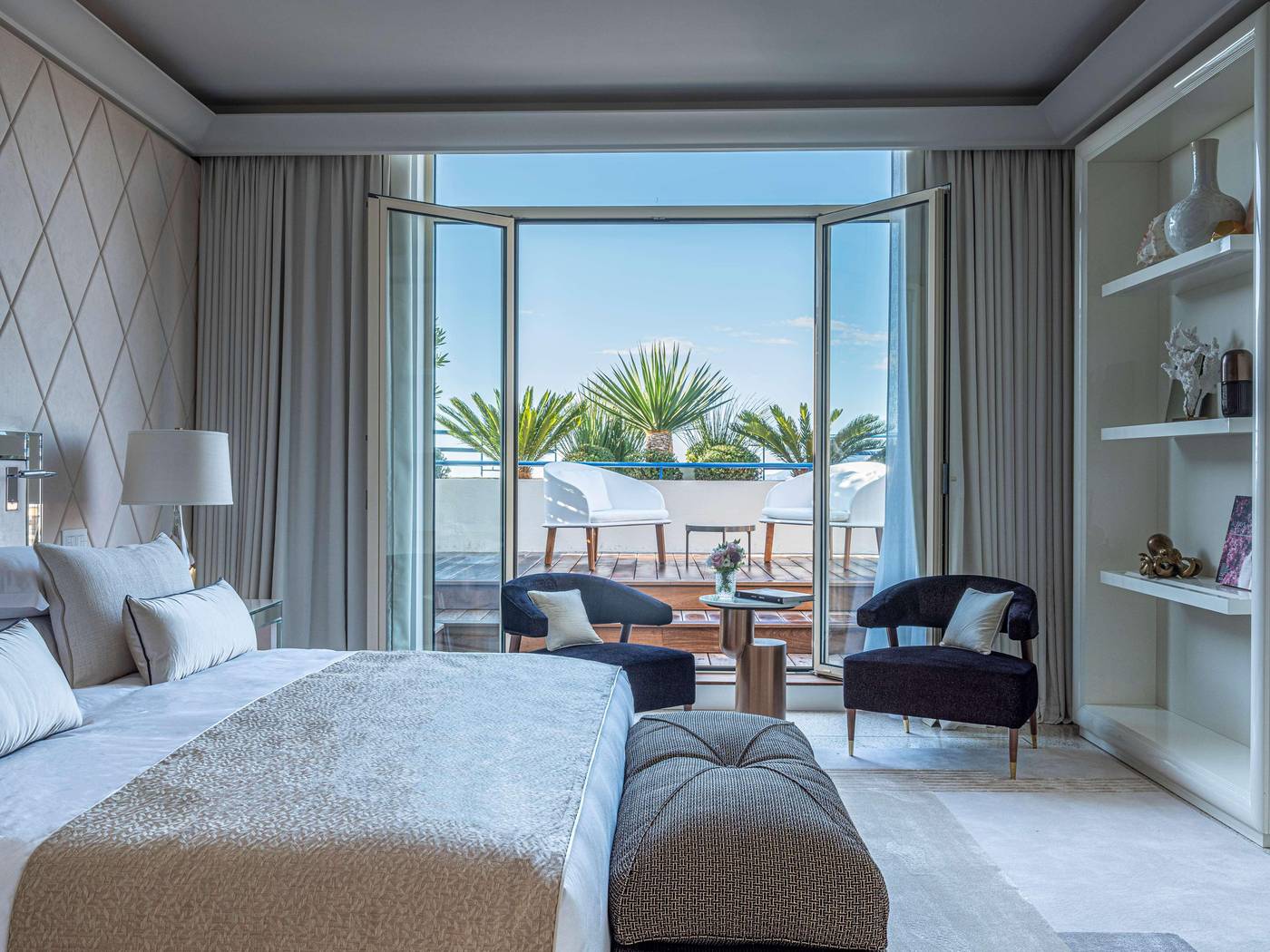 Hotel-Martinez-Cannes-Room-40